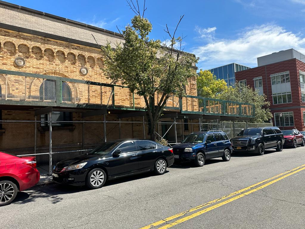 Sidewalk Shed Rentals in NYC